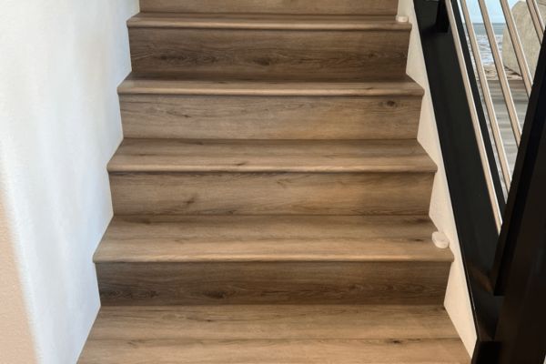 vinyl plank flooring staircase