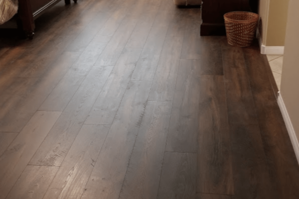 dark wood luxury laminate floor